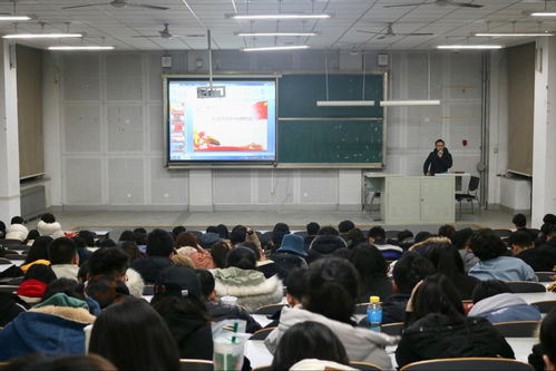 建筑與景觀設(shè)計(jì)學(xué)院團(tuán)總支新生系列團(tuán)課之三 大型活動(dòng)組織策劃服務(wù)實(shí)踐與成長